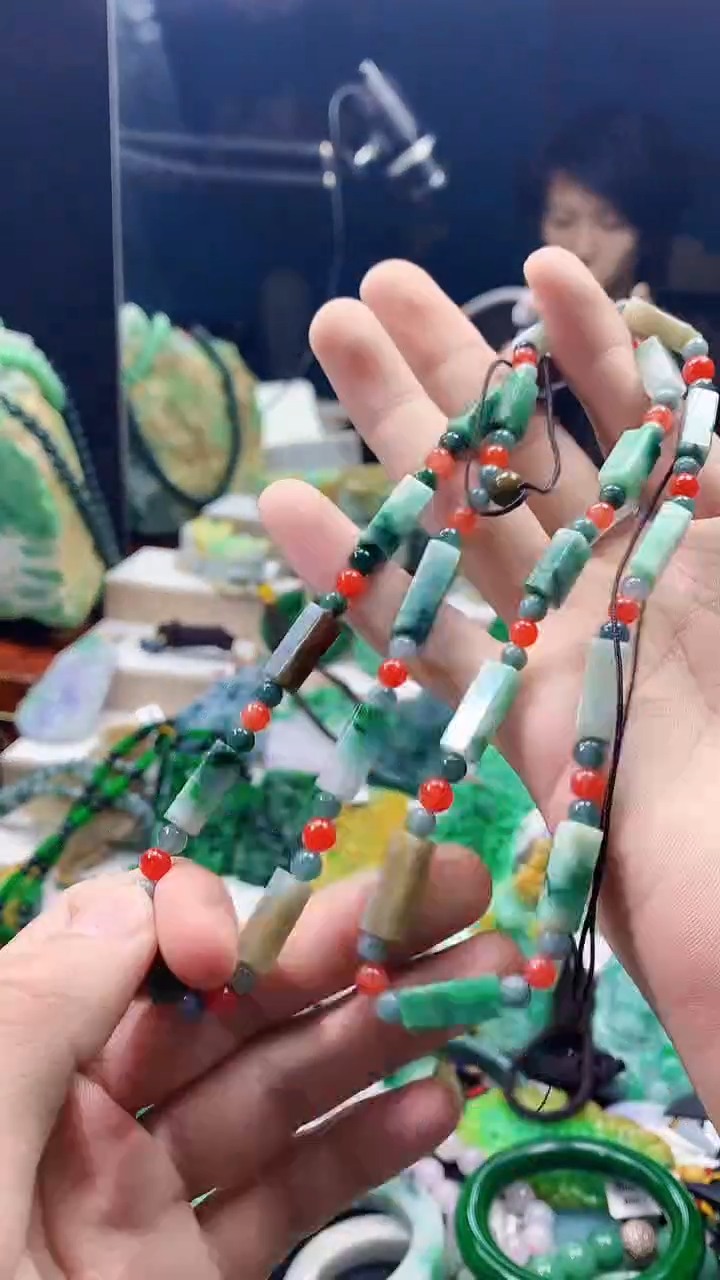 颈饰未镶嵌翡翠天然缅甸a货翡翠