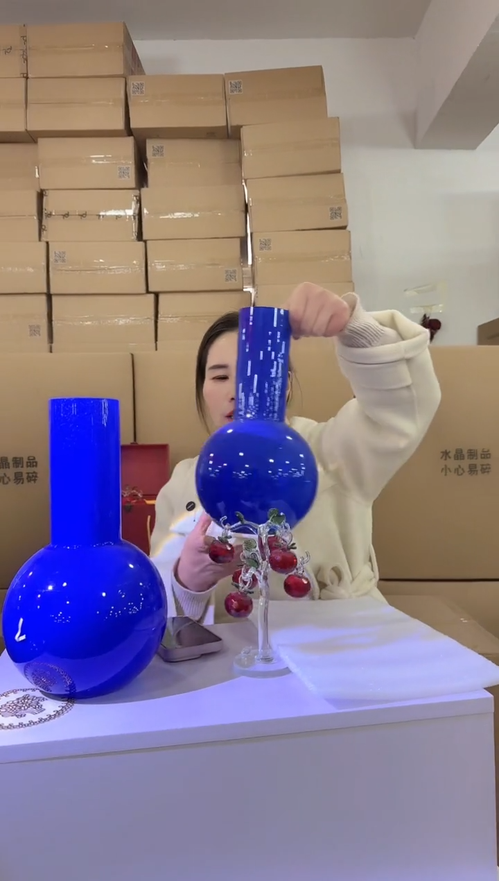 【闪购商品】洛芙花器-r-早23 花瓶