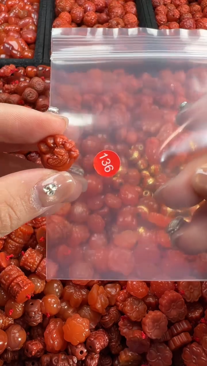 【闪购商品】南红玛瑙未镶嵌吊坠(不含链)2