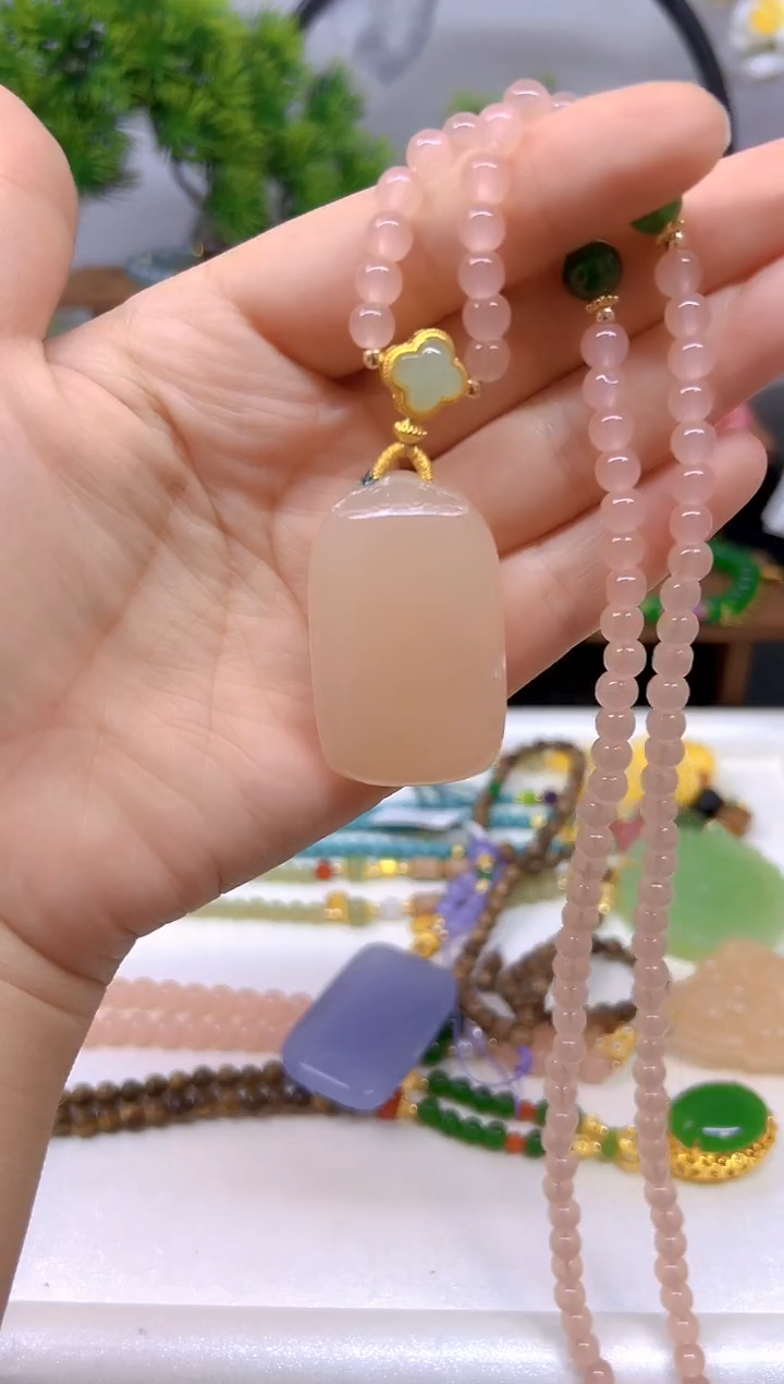 和田玉未镶嵌颈饰M259