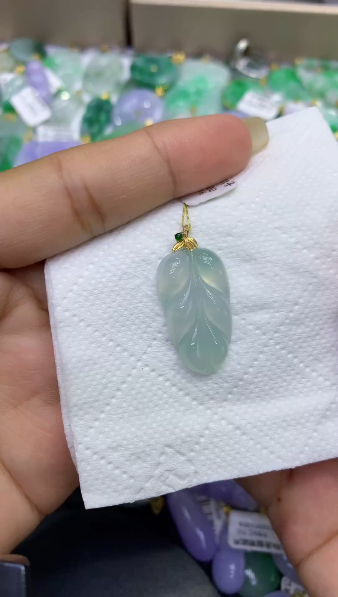 颈饰18K金镶嵌翡翠天然缅甸A货翡翠