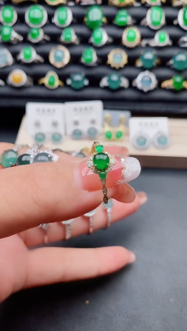 【闪购商品】翡翠戒指银S925镶嵌50800