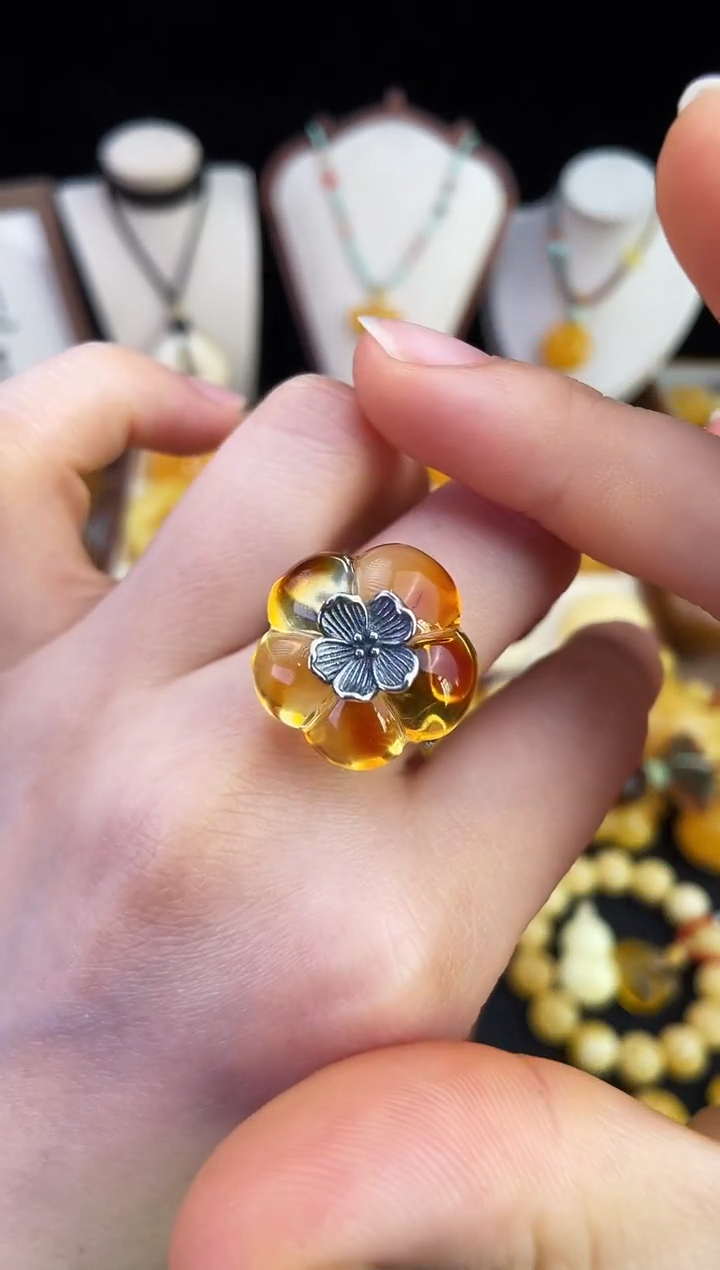 琥珀未镶嵌珠宝奇石柒月