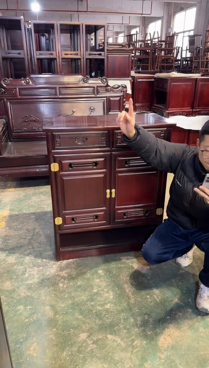 黑酸枝木类成套家具双门鞋柜