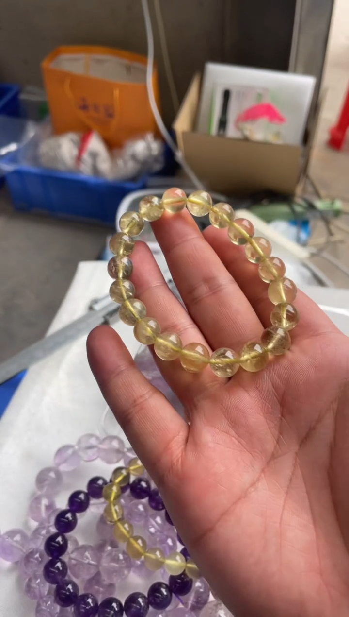 【闪购商品】黄晶卡10mm未镶嵌天然黄水晶手串拍2单99发1