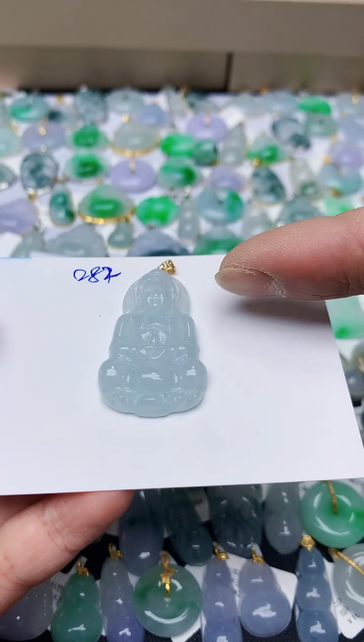 【闪购商品】翡翠颈饰18K金镶嵌天然翡翠A货  