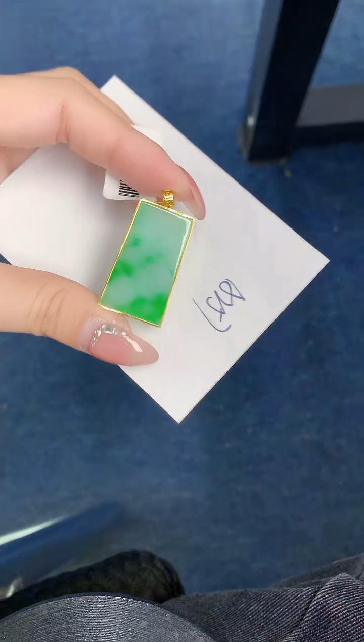 【闪购商品】翡翠颈饰18K金镶嵌000000000