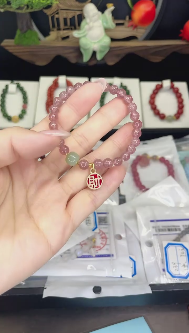 【闪购商品】石英质玉手链合金草莓晶手链