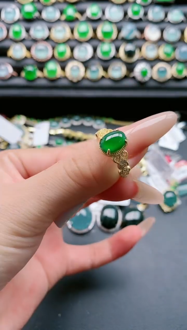 【闪购商品】翡翠戒指银S925镶嵌111111