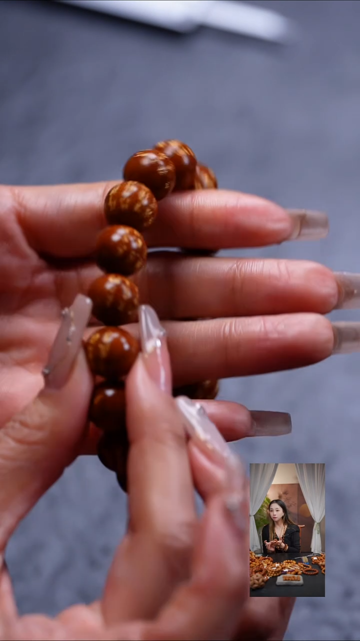 手串橄榄核贾**?橄榄核