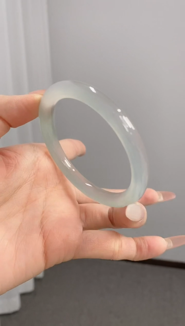 【闪购商品】玛瑙/玉髓手镯未镶嵌58-59圈