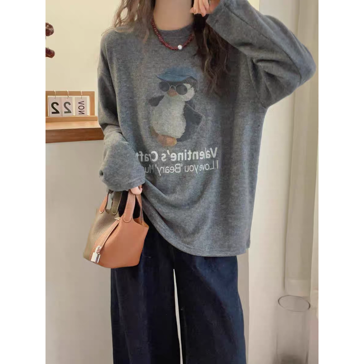 胖mm大码磨毛长袖t恤女秋冬2025新款韩版宽松显瘦打底衫遮肚