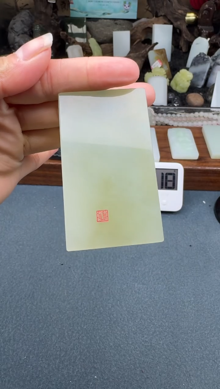 【闪购商品】和田玉颈饰未镶嵌开心