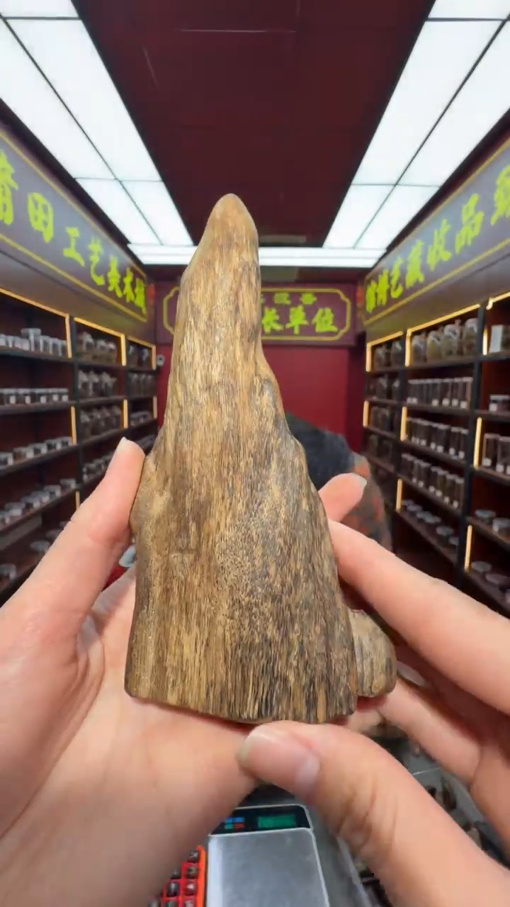 沉香手把件多样性发一