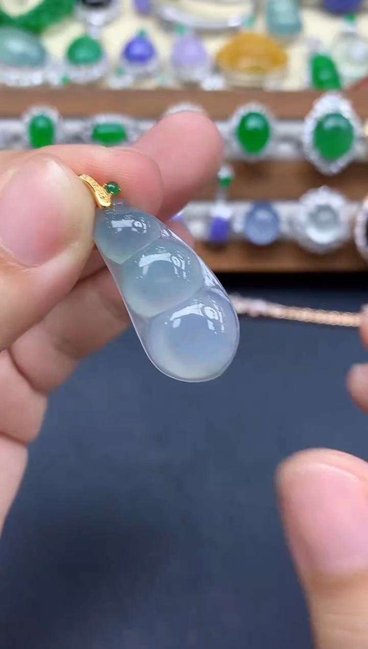 颈饰18K金镶嵌翡翠387-中国好珍宝