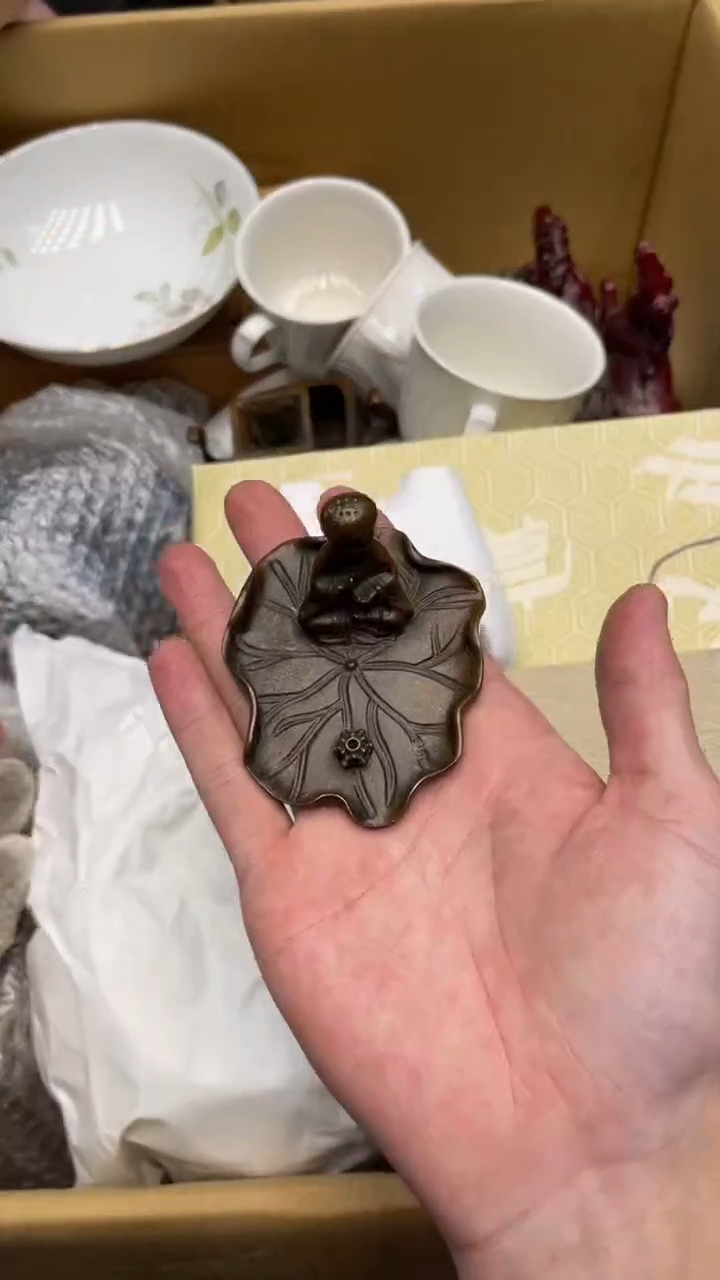 瓷片天****用1269中古商品 谨慎购买