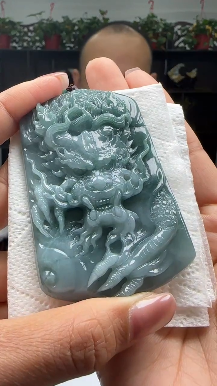 【闪购商品】翡翠颈饰未镶嵌天然翡翠A货吊坠