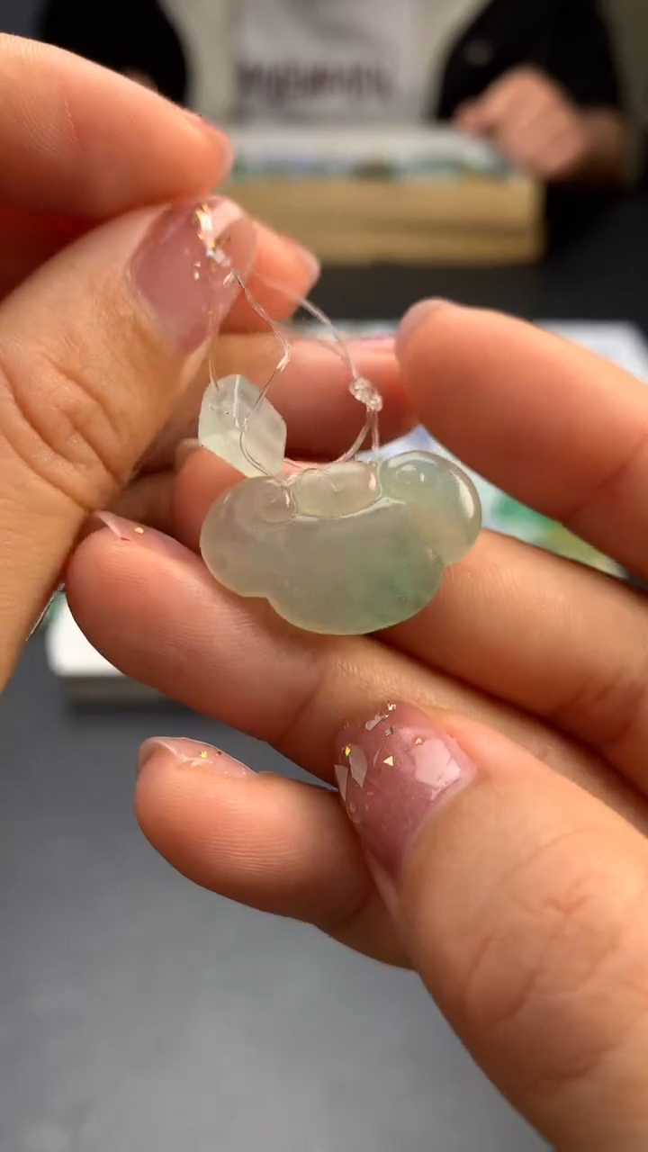 【闪购商品】定制翡翠未镶嵌              