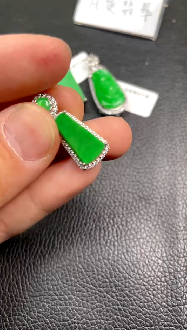 【闪购商品】翡翠吊坠(不含链)银S925镶嵌吊坠