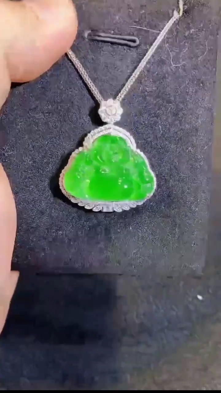 【闪购商品】翡翠吊坠(不含链)未镶嵌多样性发货其一不含链