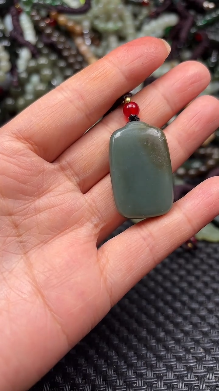 【闪购商品】和田玉颈饰未镶嵌1