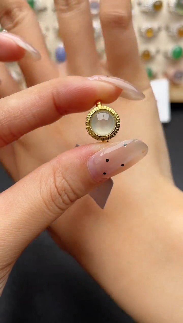 【闪购商品】翡翠银S925镶嵌戒指一物一证一礼盒