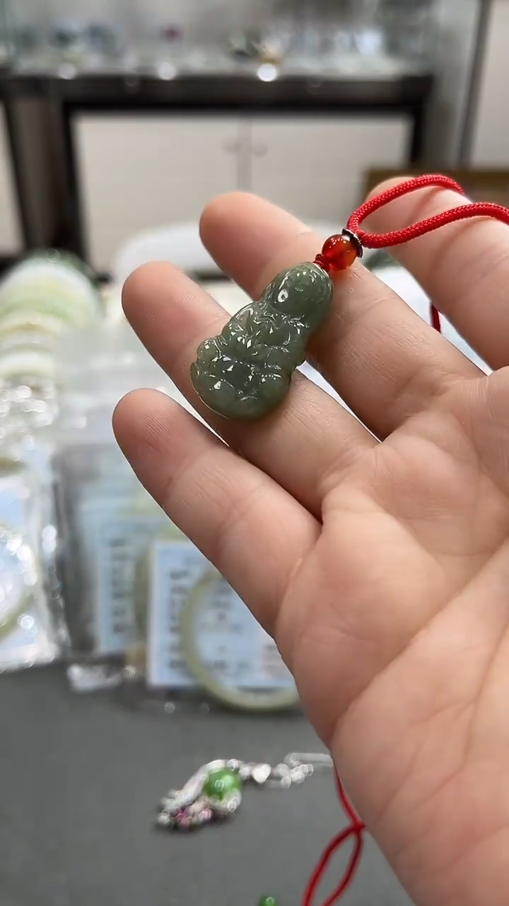 【闪购商品】翡翠颈饰未镶嵌翡翠观音吊坠
