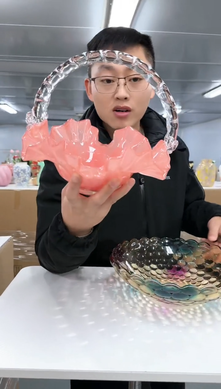 【闪购商品】玻璃云泰0039