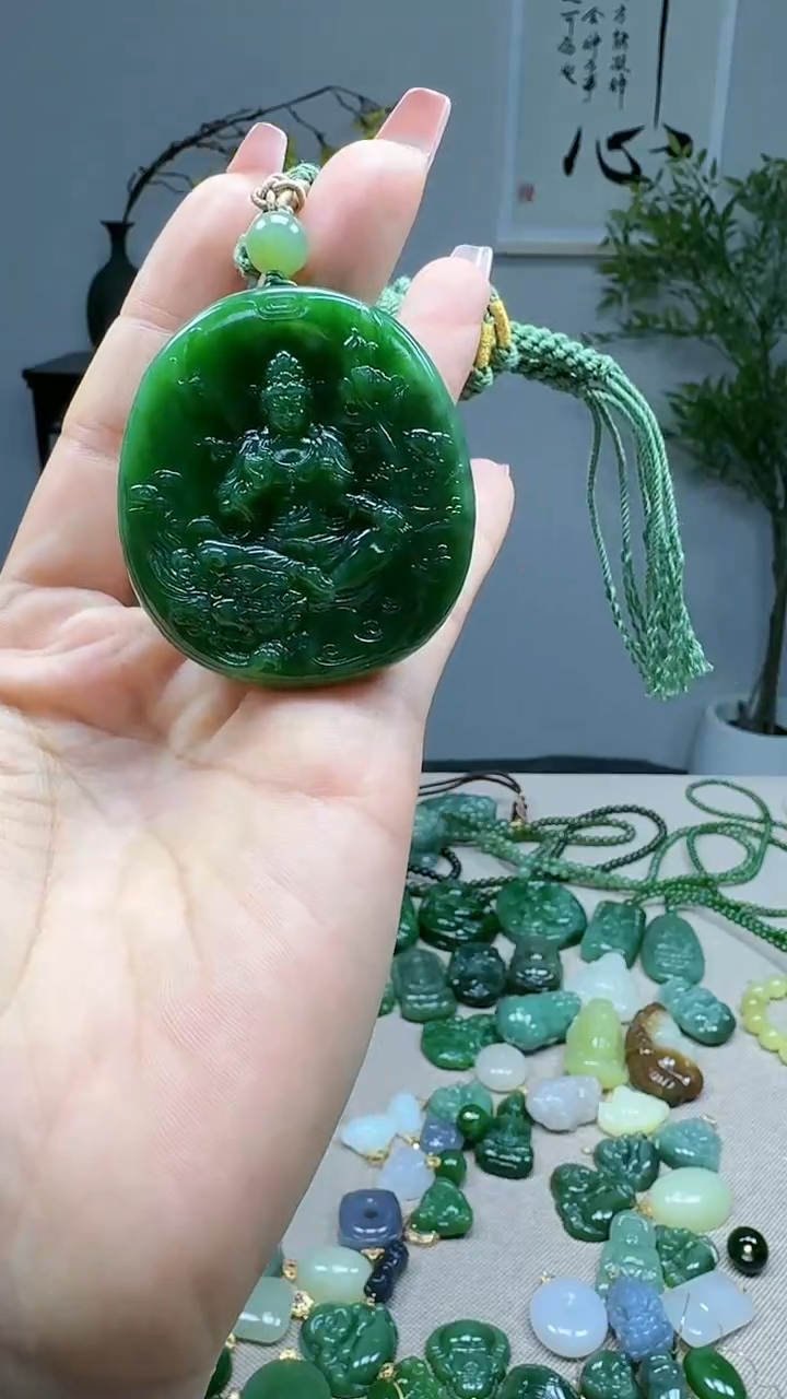 未镶嵌和田玉挂件1