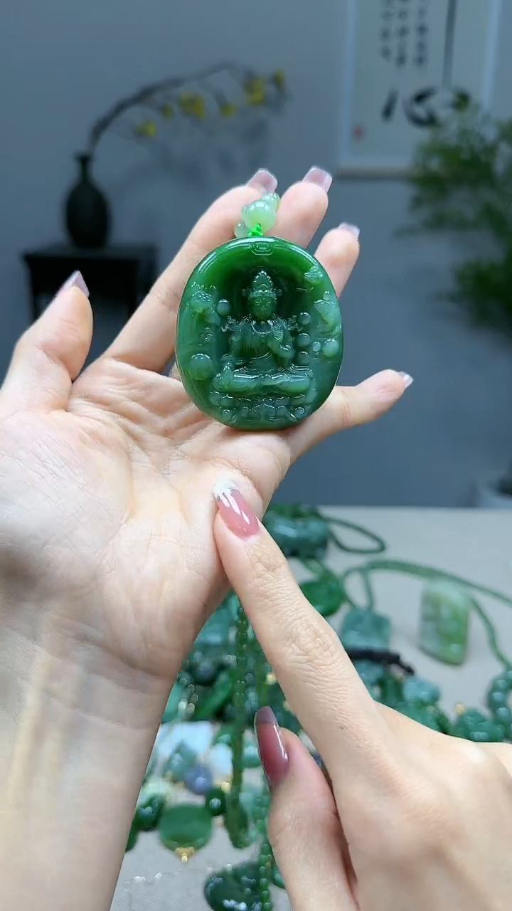 未镶嵌和田玉挂件1