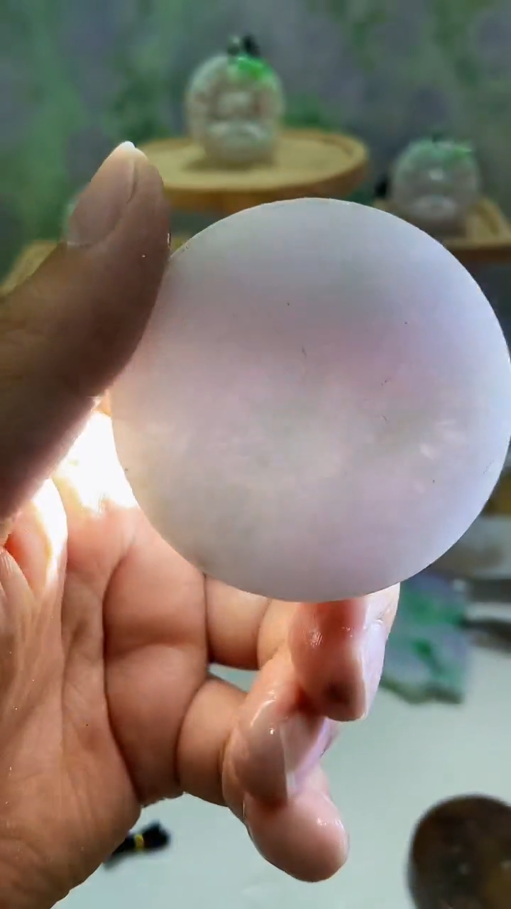 翡翠未镶嵌颈饰0东0翡翠珠宝16