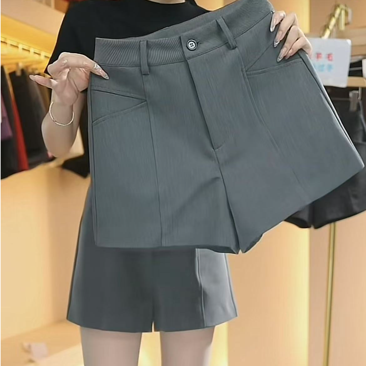 新款西装短裤女2025夏季高腰小a字显瘦阔腿短裤气质休闲三分裤