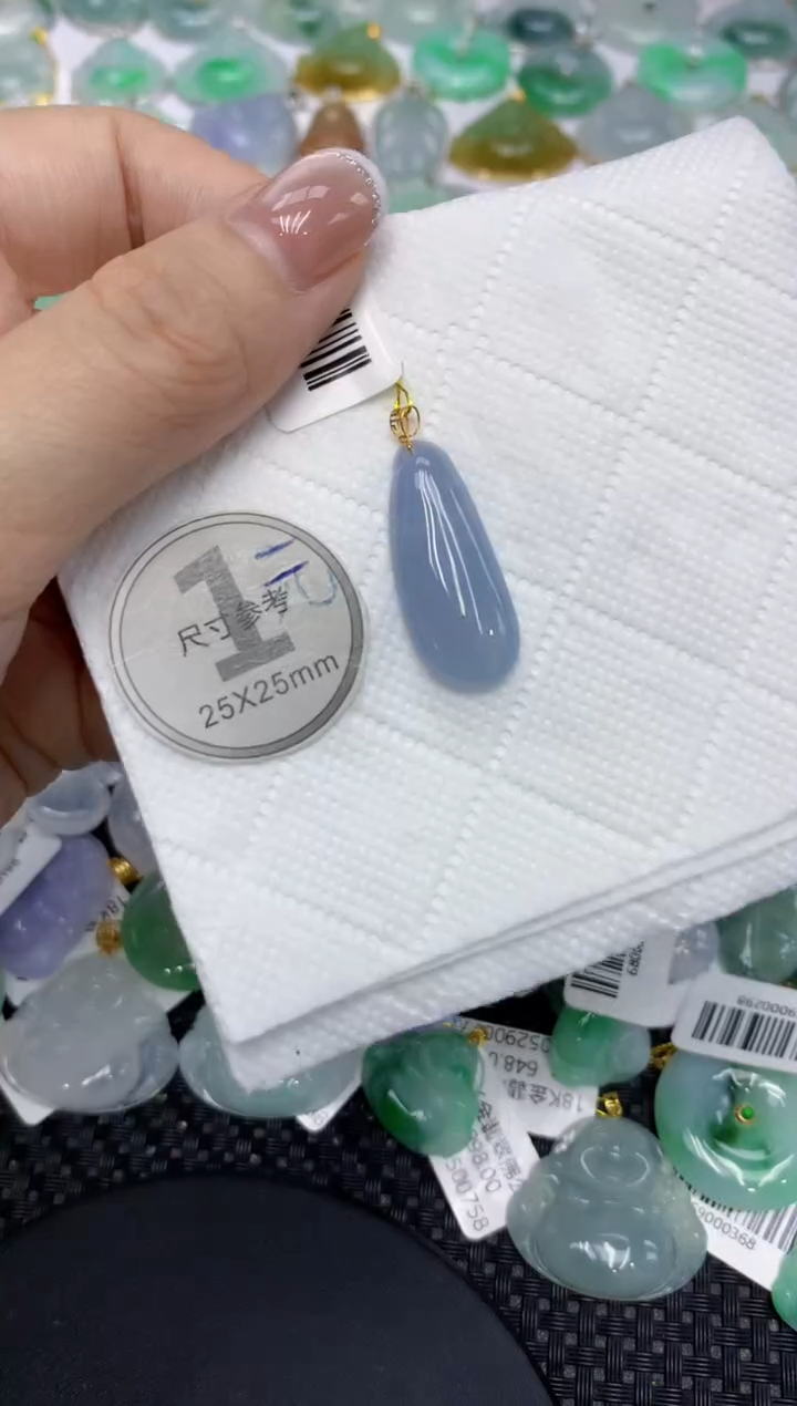 颈饰18K金镶嵌翡翠1111111