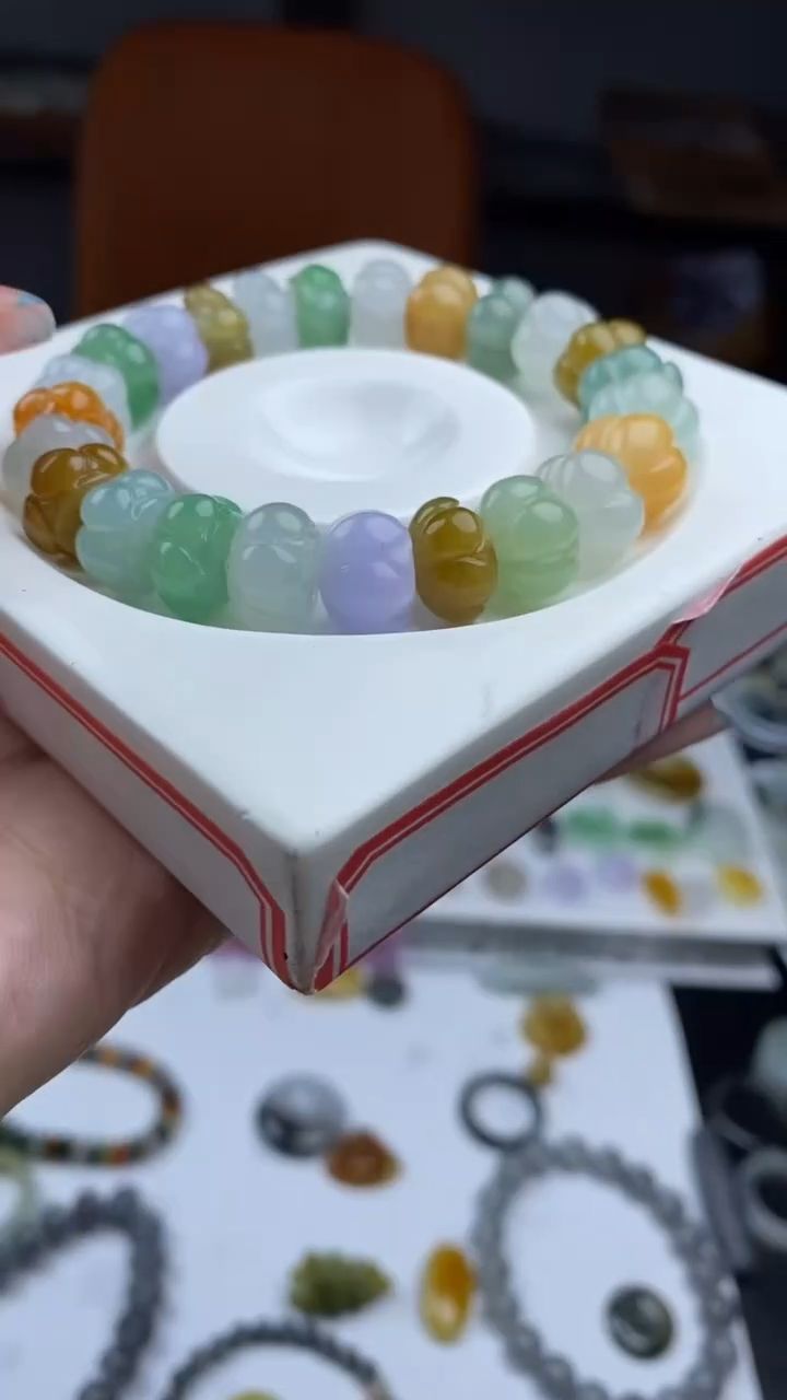 未镶嵌定制翡翠毛货定制不退不换