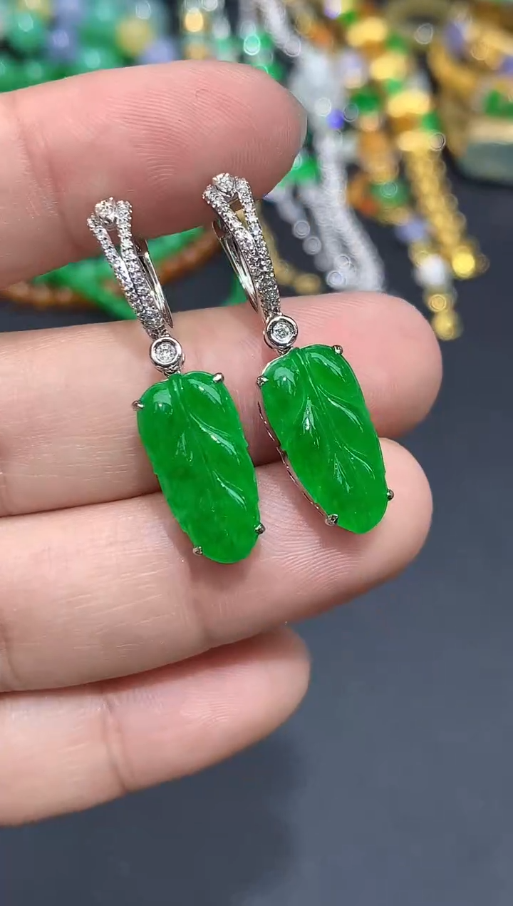 翡翠18K金镶嵌吊坠(不含链)多****️1111-春日珠宝