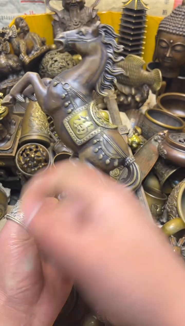 精美铜器，点击下单