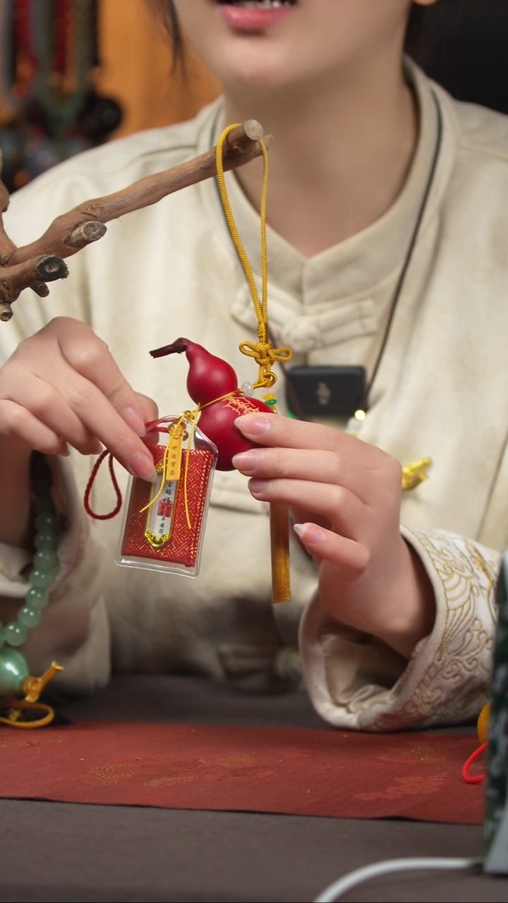 【闪购商品】1157葫芦摆件车挂手持