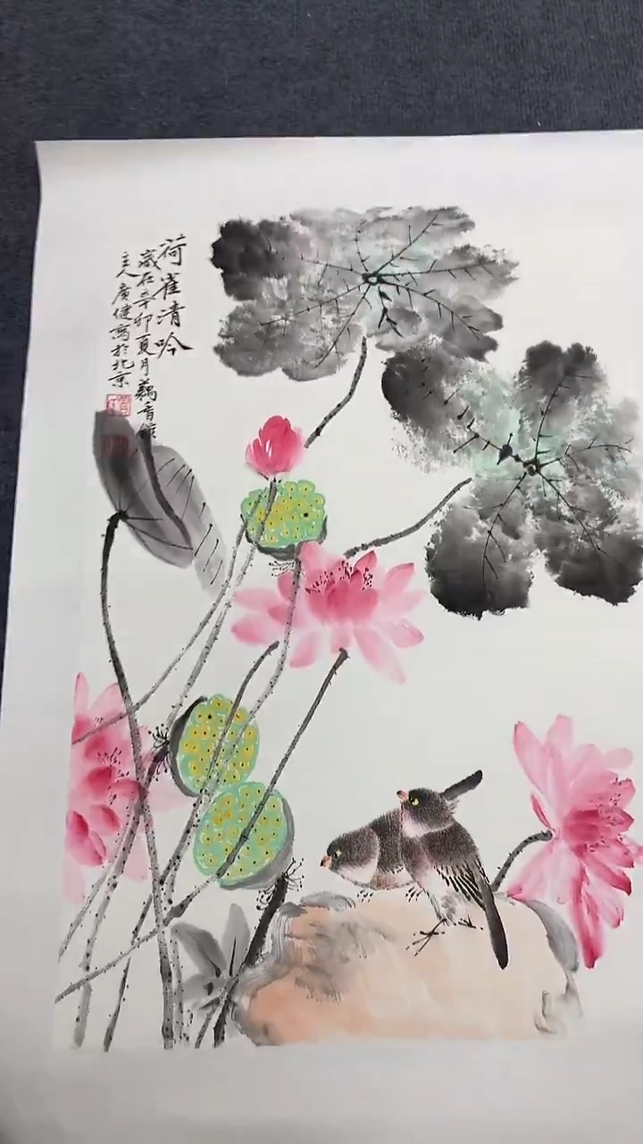 竖款精品开三花鸟