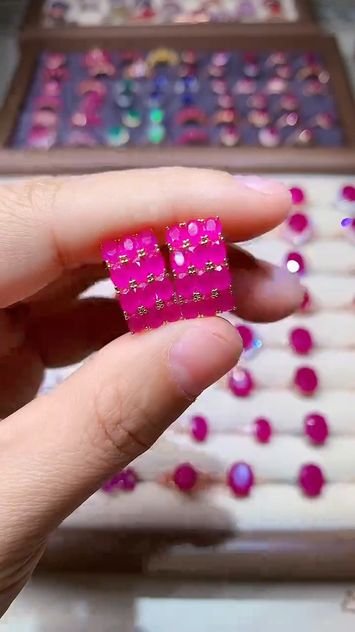 【闪购商品】红宝石耳饰银S925镶嵌0000