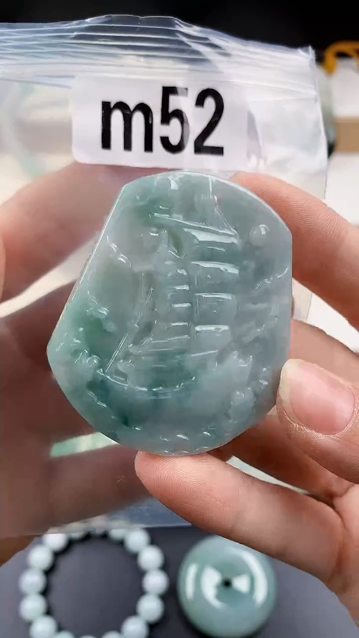 颈饰未镶嵌翡翠天然翡翠吊坠挂件