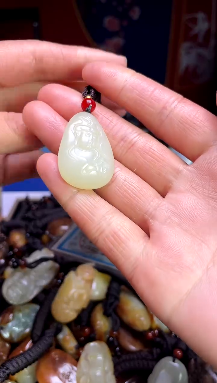 【闪购商品】和田玉颈饰未镶嵌12