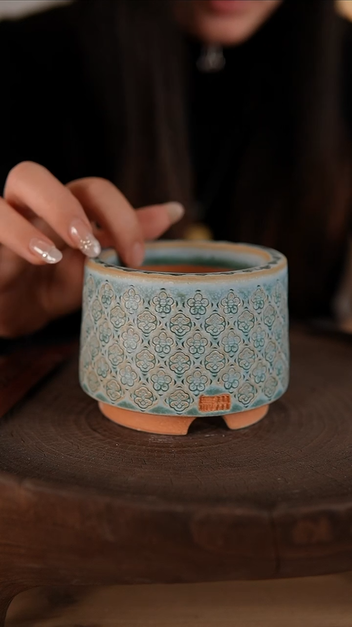 【闪购商品】红陶1-24-077默认有瑕口7.5