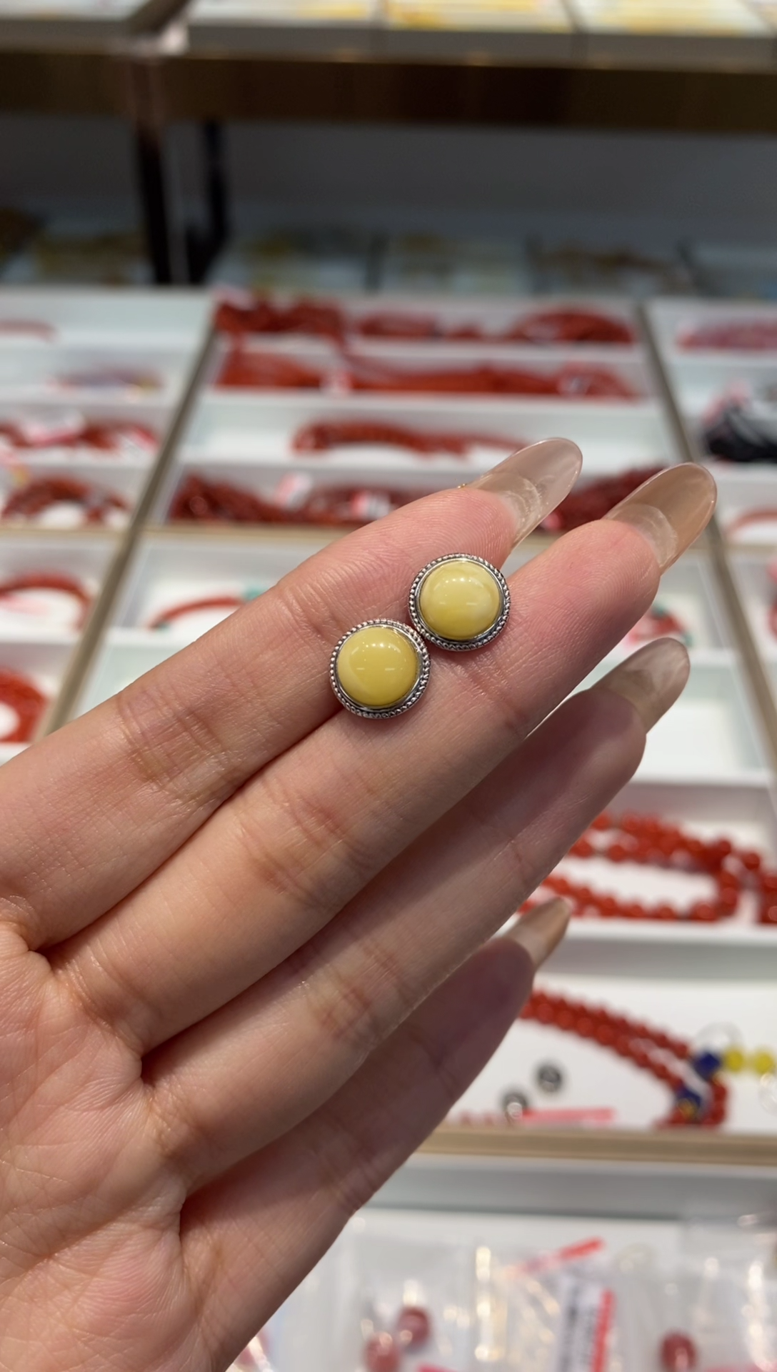 【闪购商品】蜜蜡耳钉银S925镶嵌耳钉