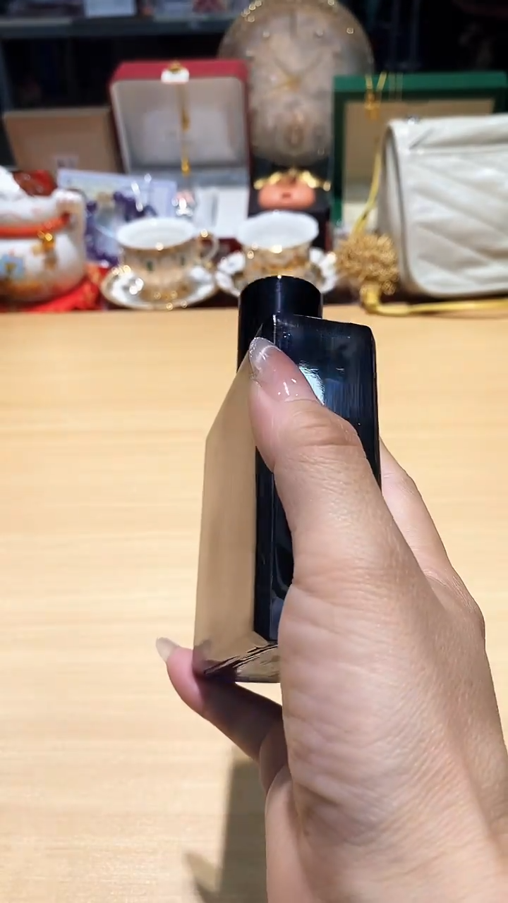 瓷片碗碟好物一件不留@@1