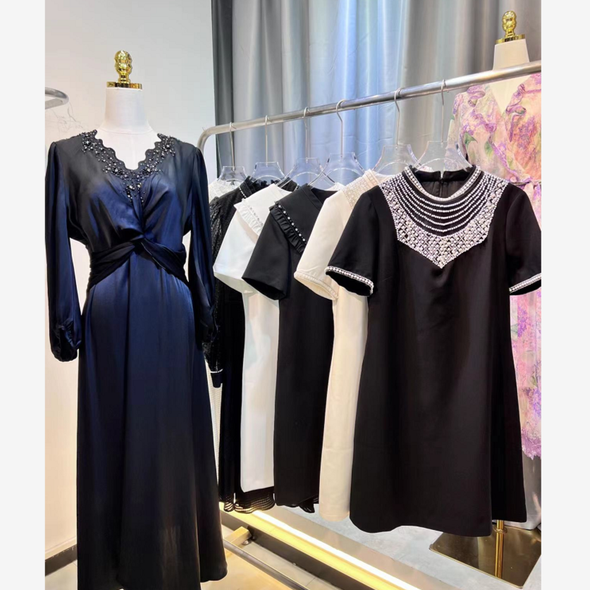 【东妍社】女士精品时尚样衣121705