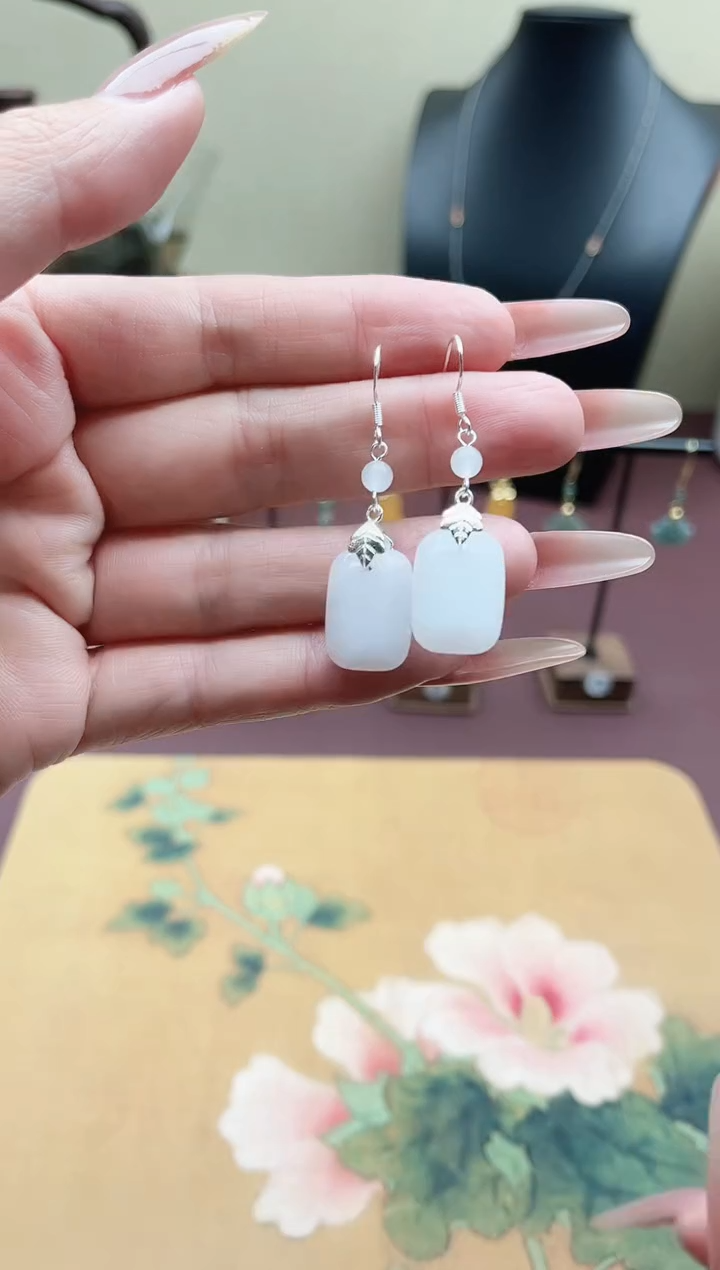 未镶嵌耳饰玛瑙/玉髓00白色无事牌