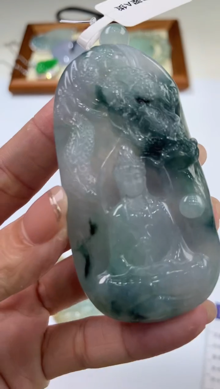 【闪购商品】翡翠未镶嵌挂件282896  
