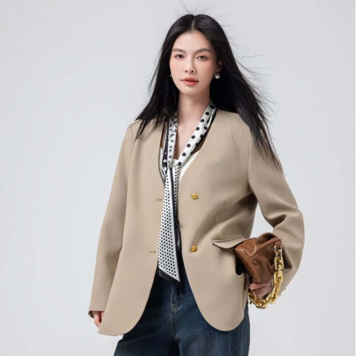 北极绒2025早春款女士西装黑色流行新款通勤气质时尚西服设计师