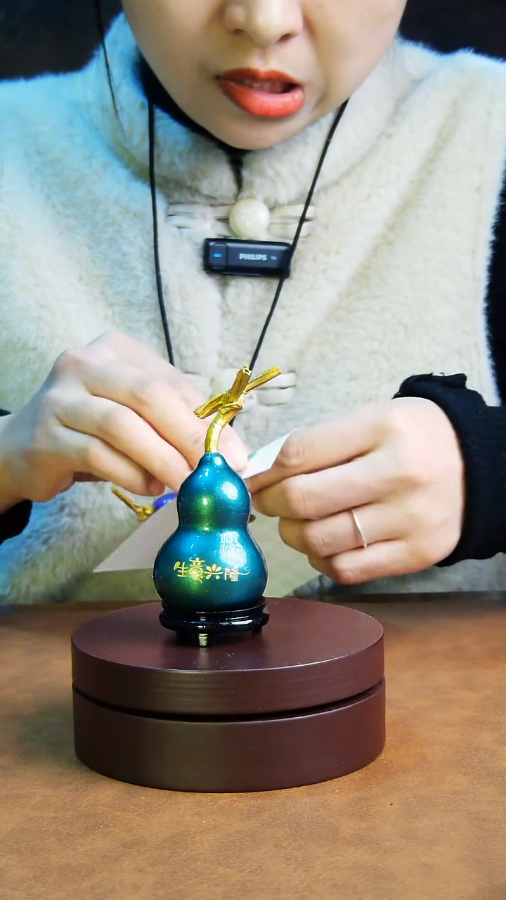 【闪购商品】19直播一物一图大漆酒葫芦送底座送挂绳