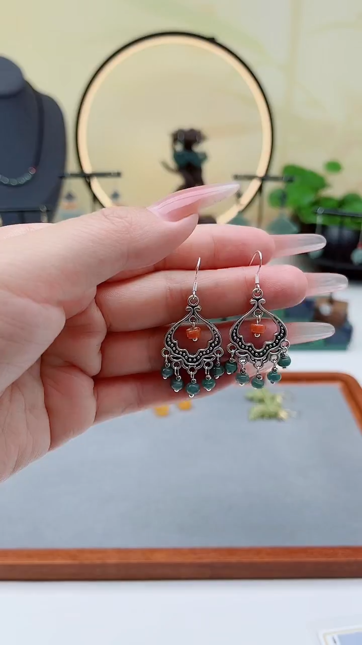 未镶嵌翡翠耳饰8A00000